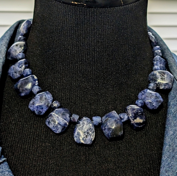 Large Sodalite Blue Gemstone Beaded Necklace - Picture 3 of 12